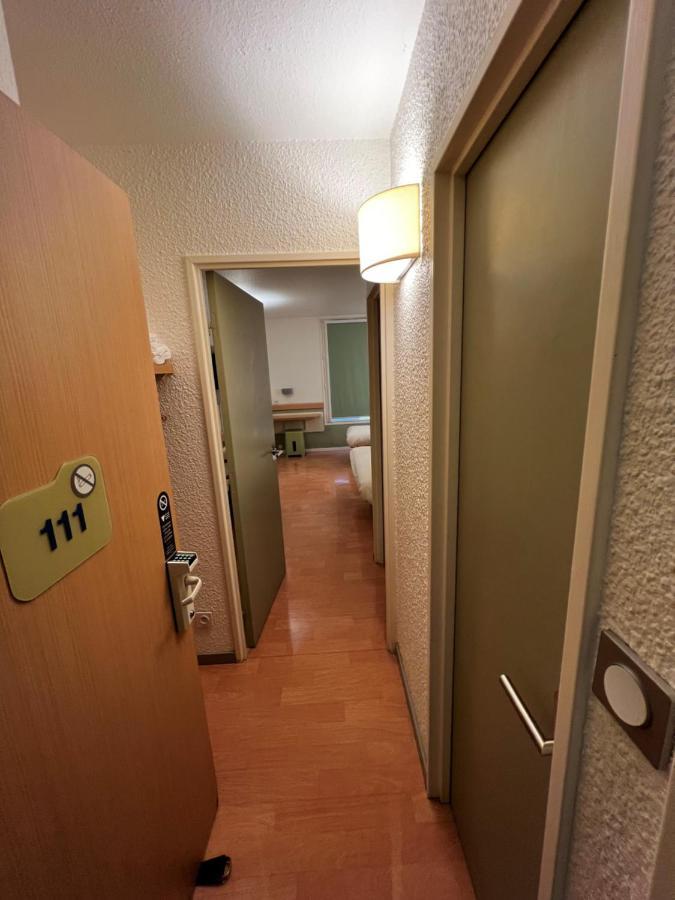 Ibis Budget Marseille Est Porte D'Aubagne מראה חיצוני תמונה
